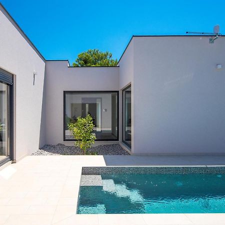 Vila Nauta - Luxury In Vintijan, Near Pula Extérieur photo