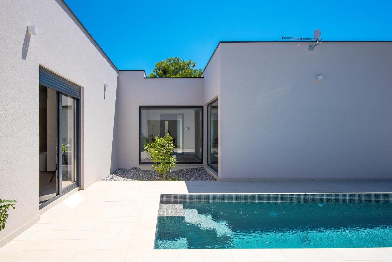 Vila Nauta - Luxury In Vintijan, Near Pula Extérieur photo